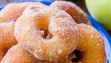 Wie man Apfelkrapfen macht Wie man Apfelkrapfen macht